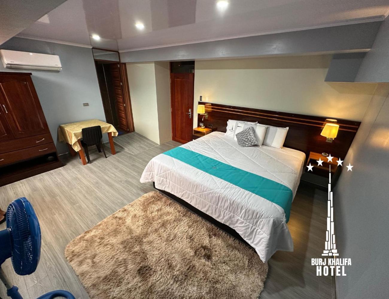 Hotel Burj Khalifa Quillabamba エクステリア 写真
